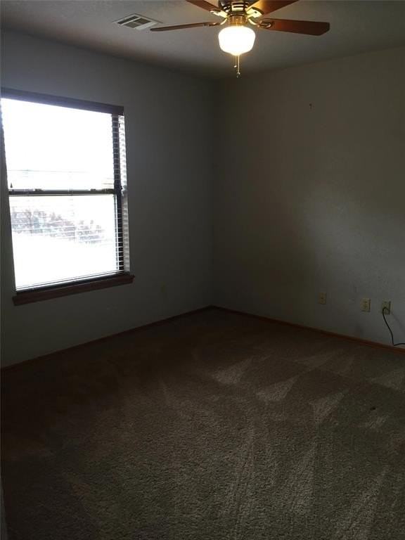 4101 Drawbridge Ln - Photo 5 of 12