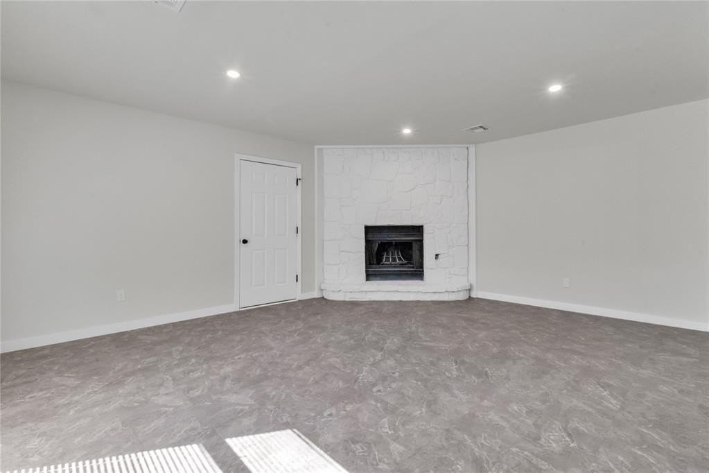 12508 Abbotts Way - Photo 3 of 32