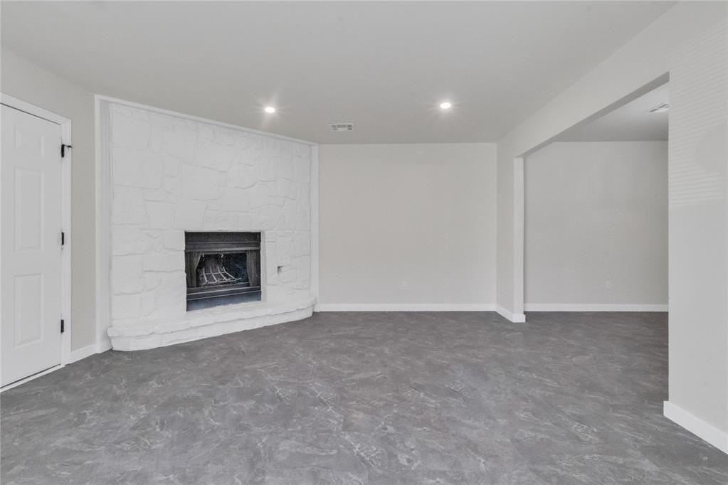 12508 Abbotts Way - Photo 4 of 32