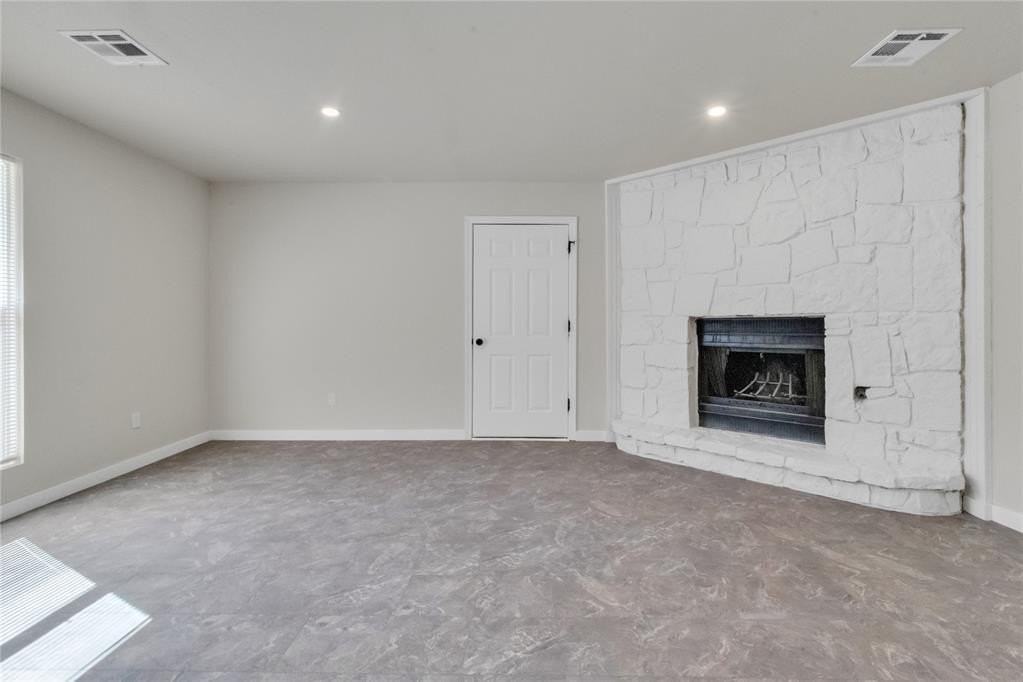 12508 Abbotts Way - Photo 6 of 32