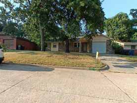 1320 Parkwoods Ct - Photo 1 of 1