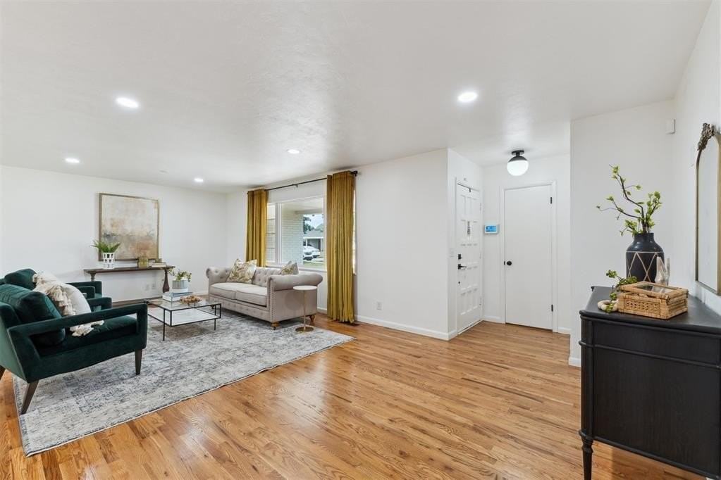 6201 N Styll Rd - Photo 4 of 21