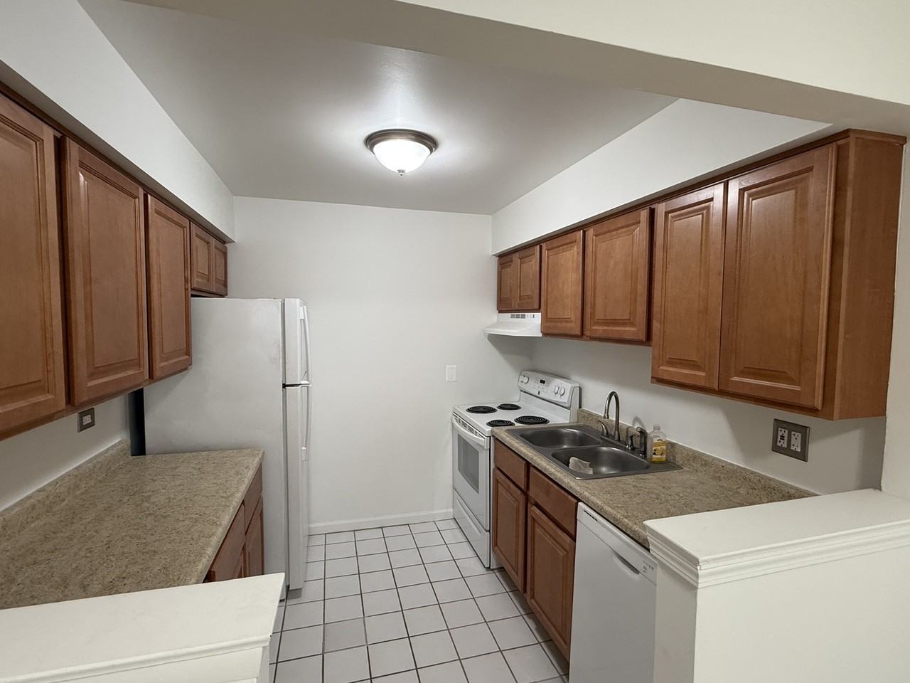 11621 Roberts St ##7 - Photo 5 of 11