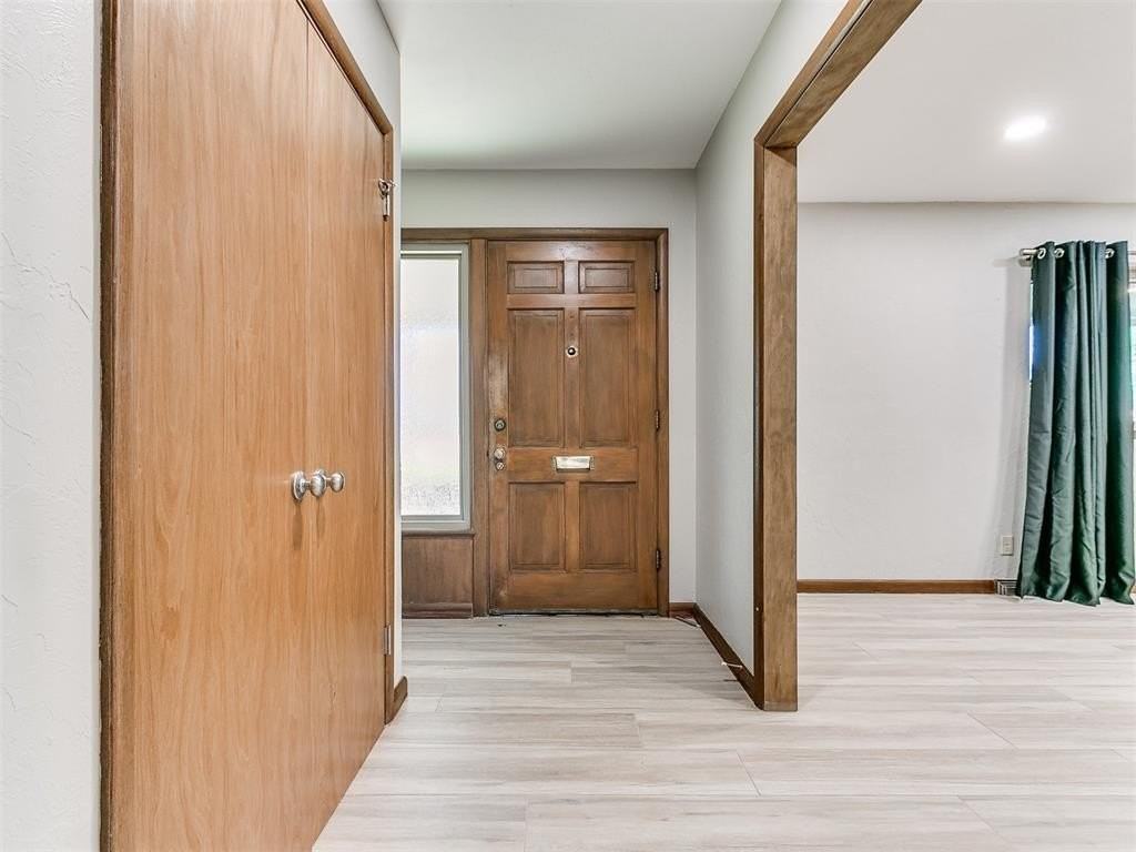 2641 Osborne Dr - Photo 3 of 36