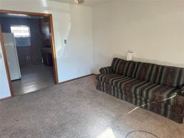 featured image of 1303 Meadow Ln