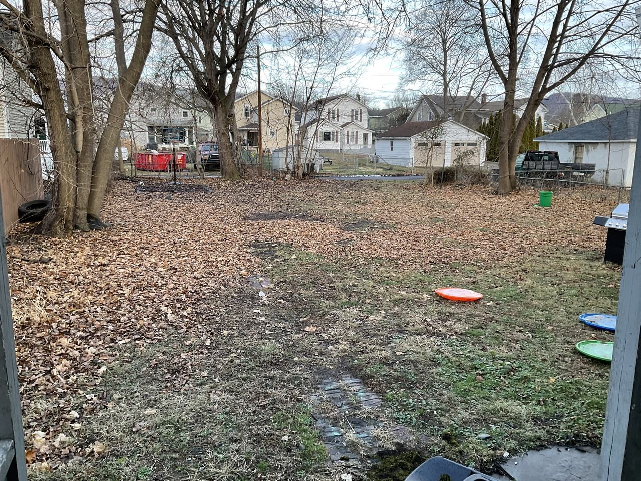 120 Parke St - Photo 2 of 14