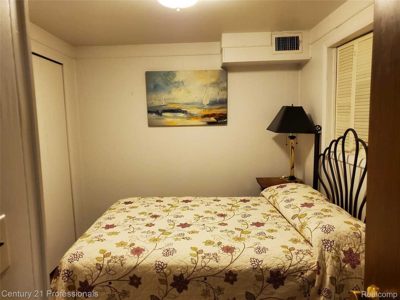 40618 Newport Dr - Photo 7 of 25