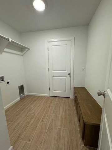 20110 Woodrock St - Photo 6 of 26