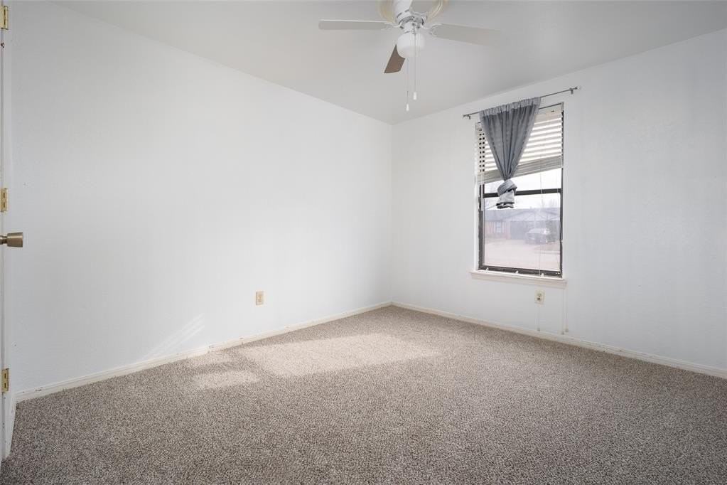 1071 Raintree Mansion - Photo 5 of 24