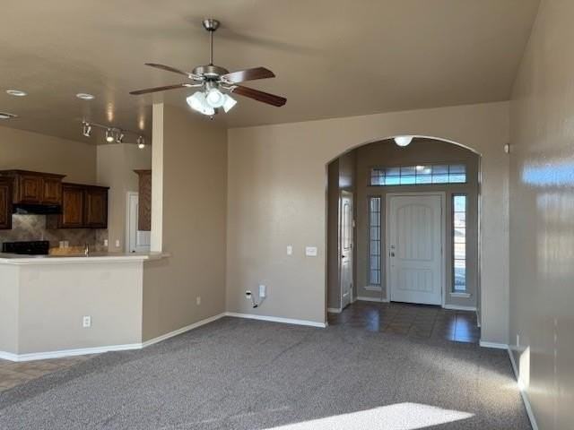 2220 Se 7th St - Photo 6 of 33