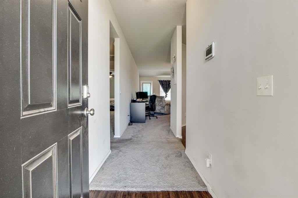 2217 Stella Rd - Photo 2 of 21