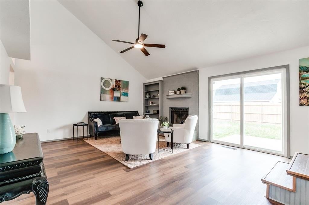 8321 Breezewood Dr - Photo 7 of 27