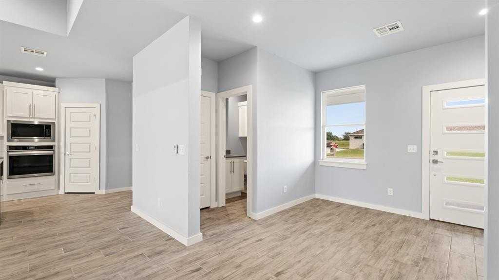 217 Olde Mill Ct - Photo 7 of 50