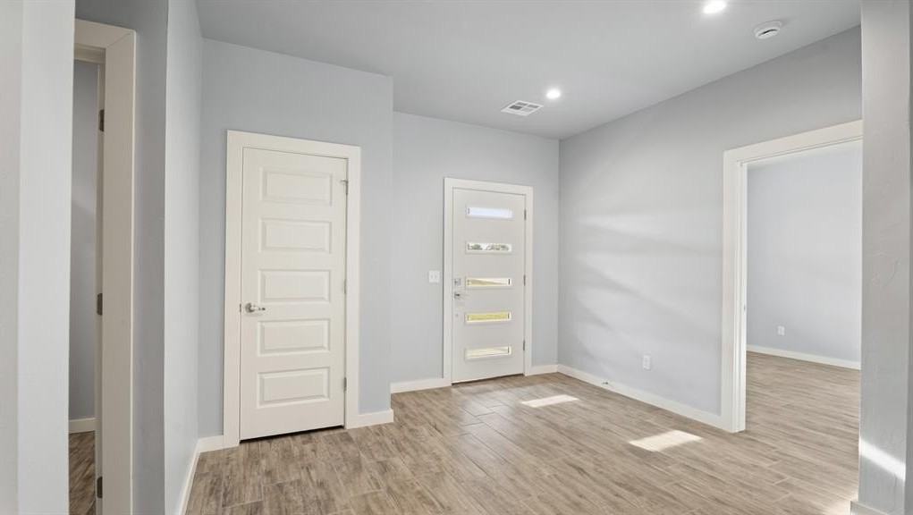 214 Olde Mill Ct - Photo 5 of 50