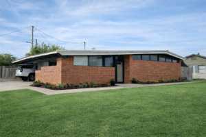 featured image of 1919 Sumner Dr