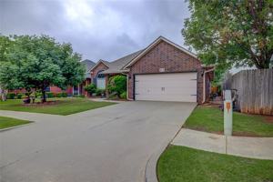 featured image of 913 Elm Creek Dr