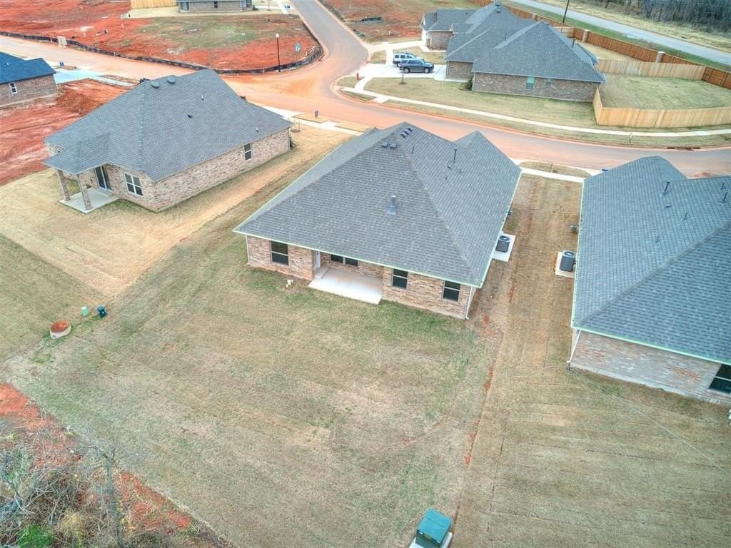 12104 Rockbed Dr - Photo 7 of 50