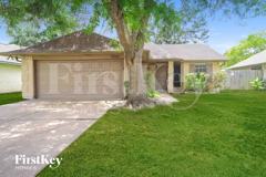 17002 Enchanted Cir E - Photo 1 of 1