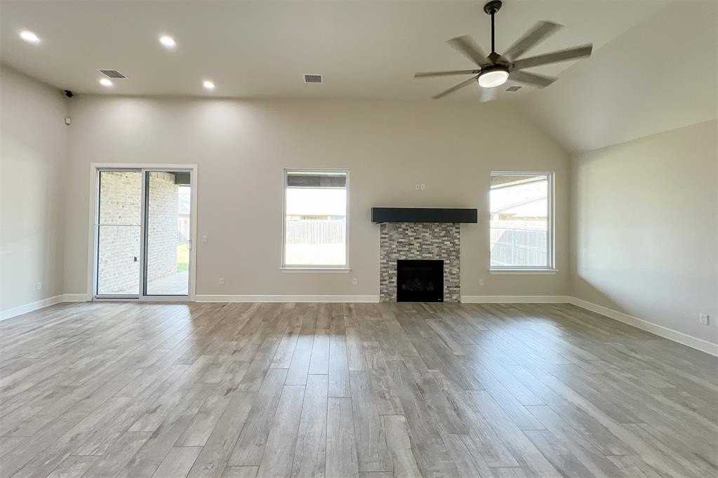 3925 Nw 166th Ter - Photo 6 of 42