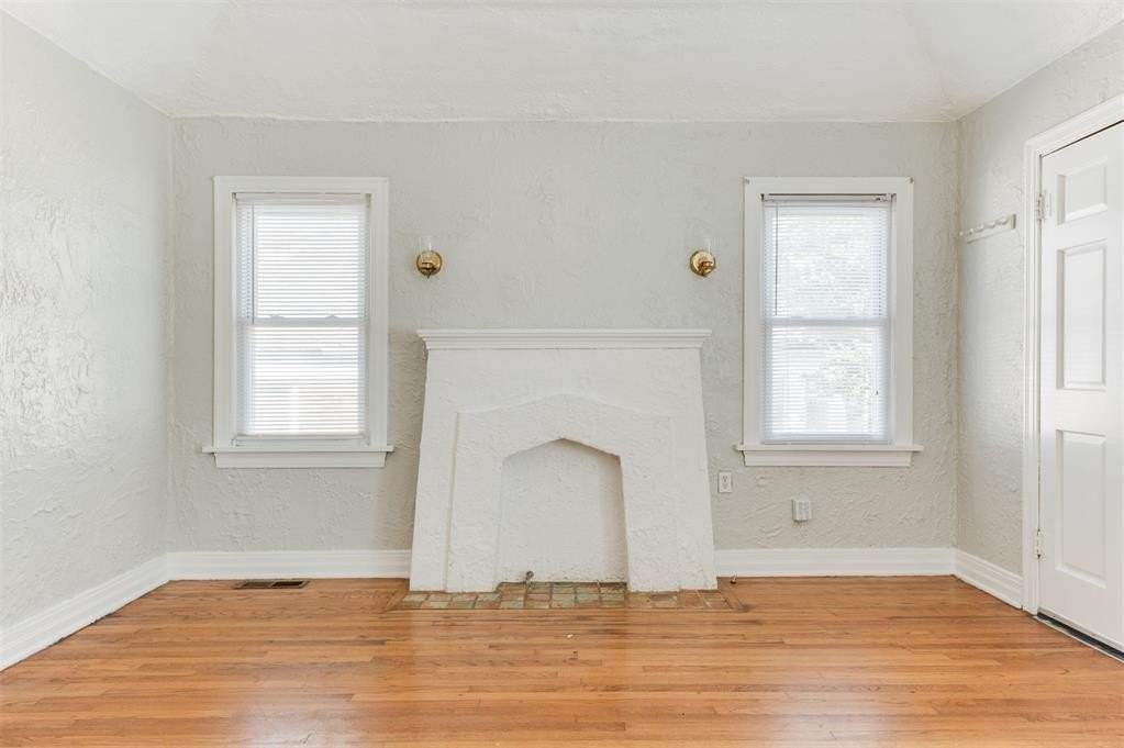 2833 Nw 22nd St - Photo 2 of 28