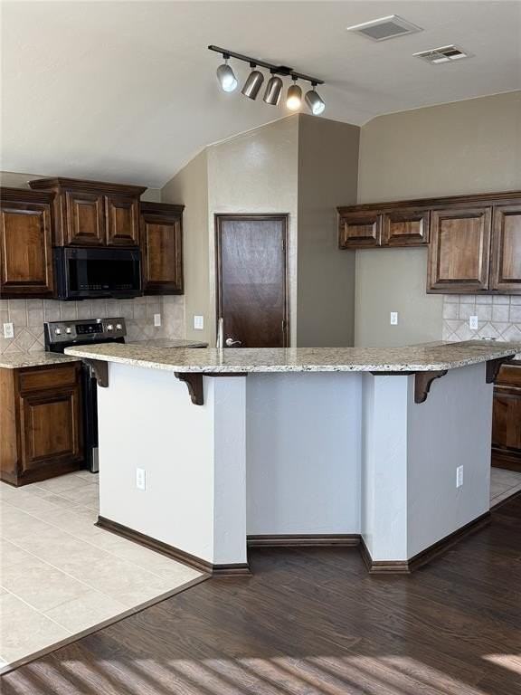 2344 Sw 138th St - Photo 5 of 13