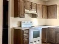 700 W Davis Ave - Photo 2 of 6