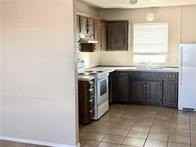 700 W Davis Ave - Photo 3 of 6