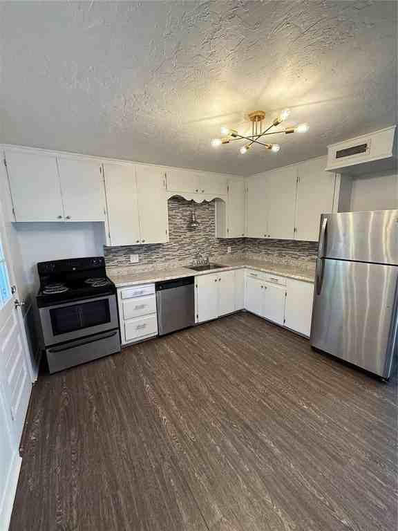 1701 N Barnes Ave - Photo 5 of 11