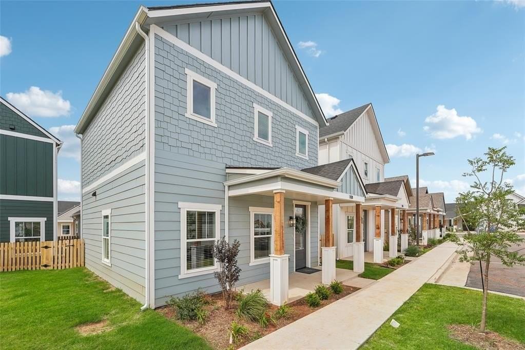 6300 W Memorial Rd Apt 402 #402