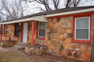 featured image of 4101 Se 11th St