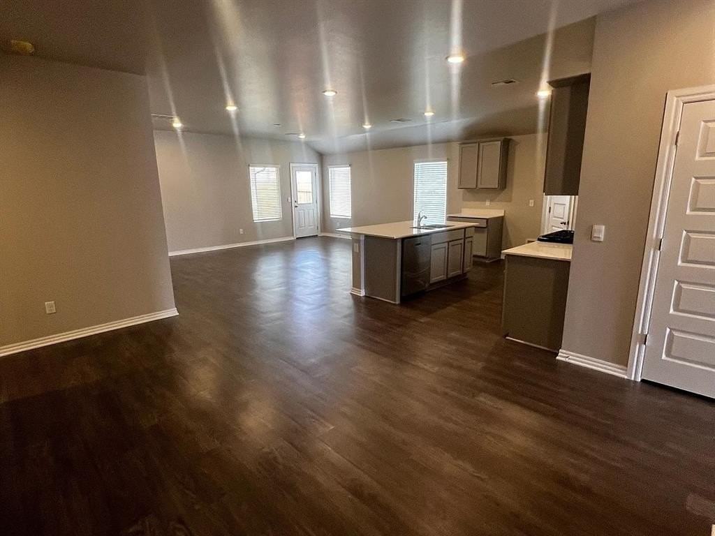 2765 Alice Way - Photo 4 of 26