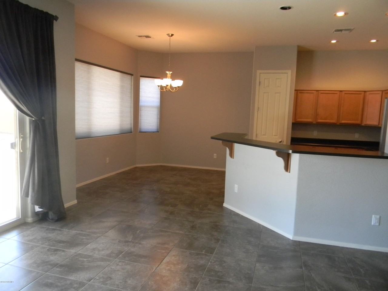 3975 N Gower Dr - Photo 6 of 16