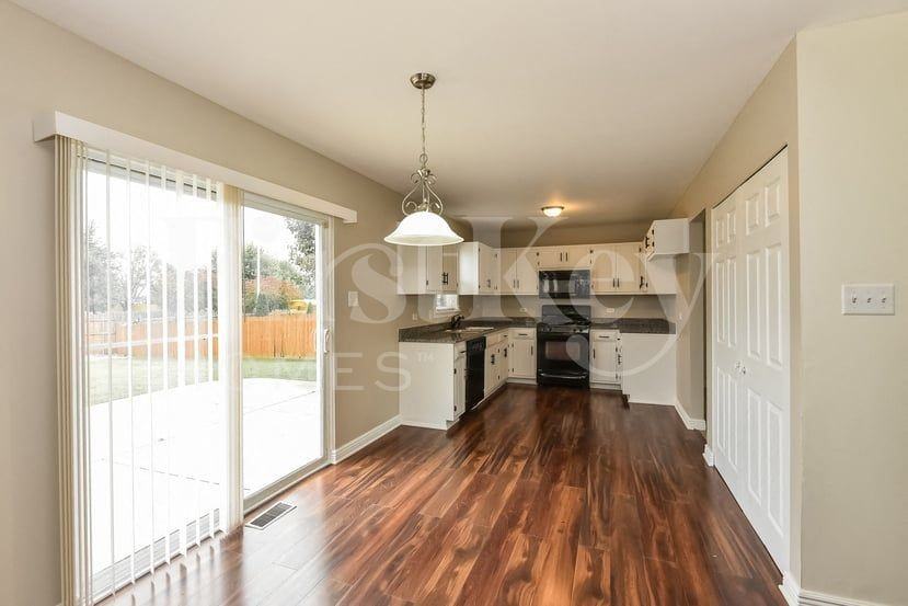 1410 Wood Duck Ln - Photo 4 of 15