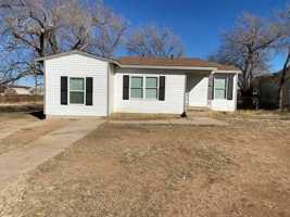 featured image of 1303 Lamar Ave