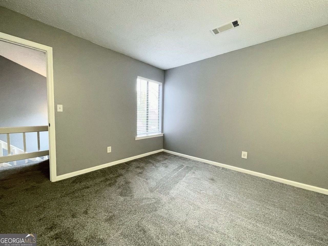 94 Cobblestone Crk - Photo 4 of 24