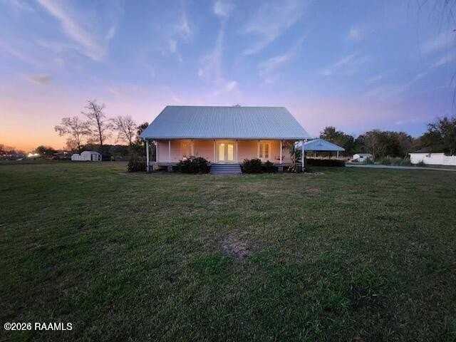 1025 Huval Rd - Photo 2 of 23