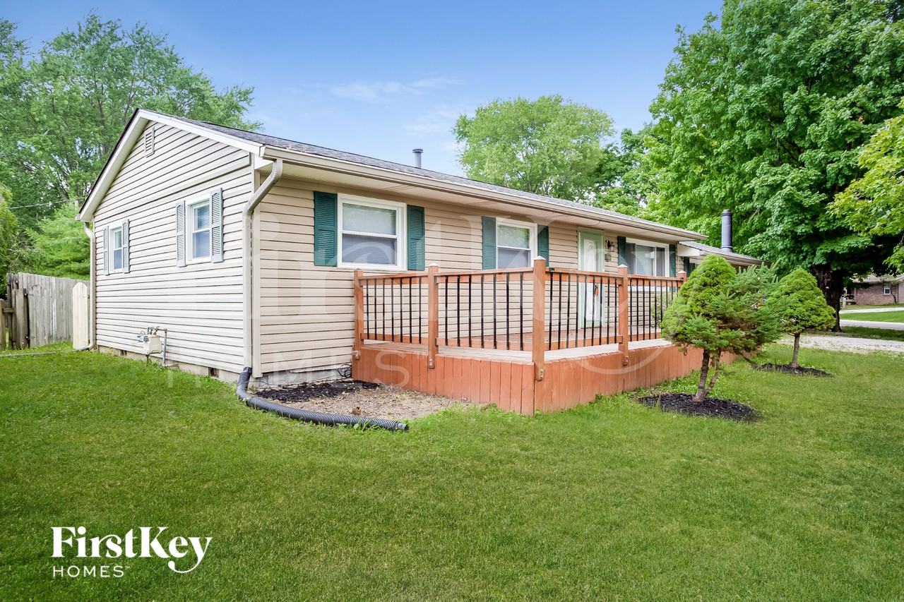 10808 Ruckle St - Photo 2 of 15