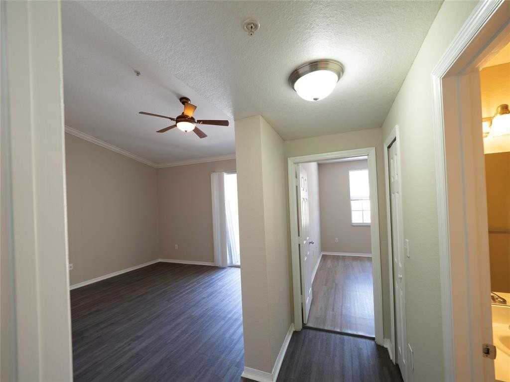 15085 Michelangelo Blvd Apt 201 - Photo 6 of 20