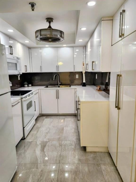 6463 La Costa Dr #301 - Photo 3 of 41