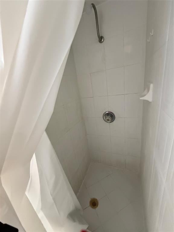 1822 Cleveland St #4 - Photo 4 of 6