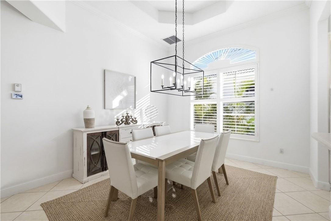 1408 W Island Club Sq - Photo 7 of 30