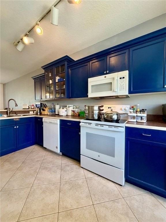 1630 42nd Sq Apt 104 #104 - Photo 3 of 32