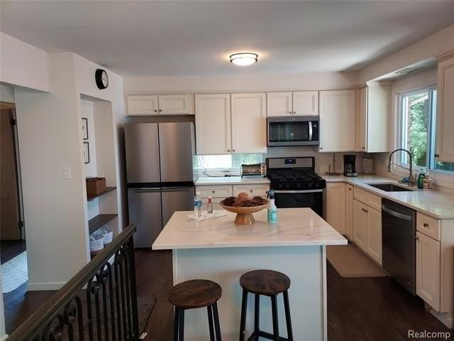 1700 Hamilton Dr - Photo 6 of 16