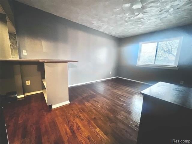 22116 Dante St #218 - Photo 5 of 6