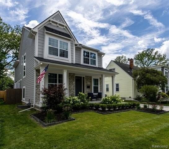 1842 Hazel St - Photo 2 of 50