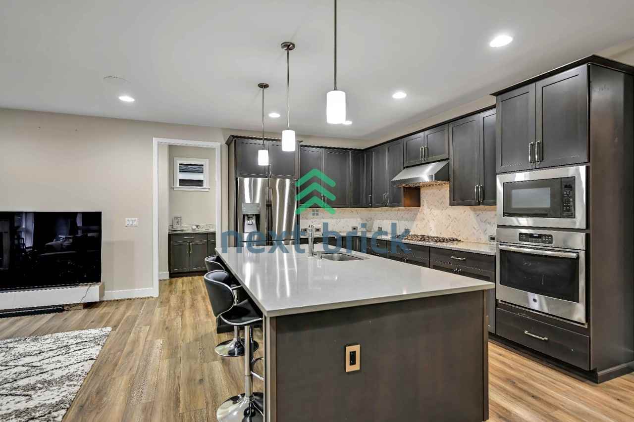 828 156th Pl Sw - Photo 5 of 30