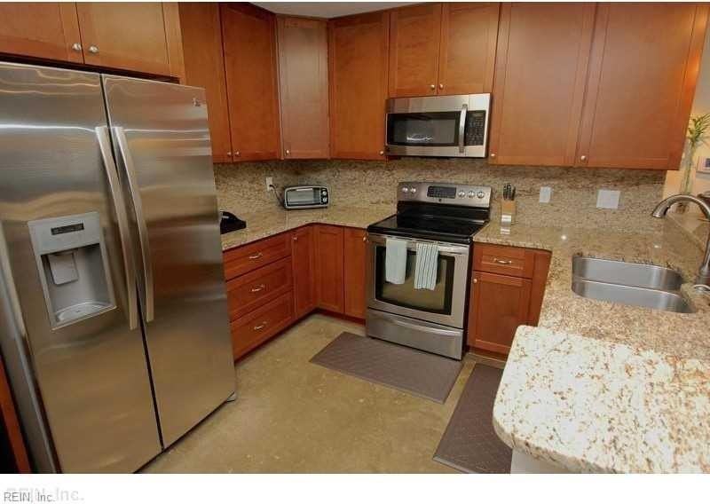 4824 Bay Landing Dr - Photo 5 of 16