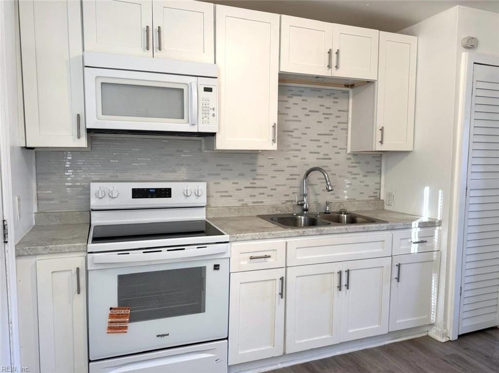 8802 Smithfield Apts Ln #20 - Photo 2 of 13