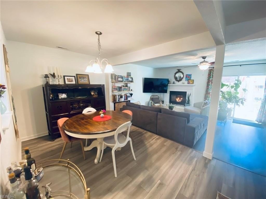 4558 Greenlaw Dr - Photo 7 of 23