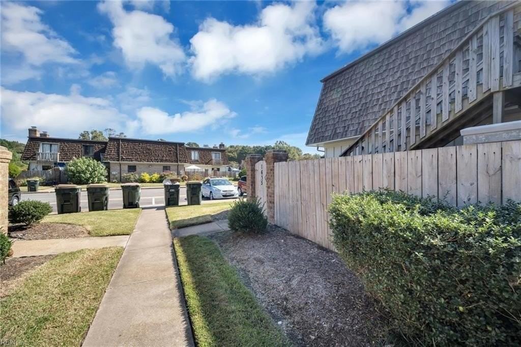 1635 Ocean Bay Dr - Photo 3 of 30